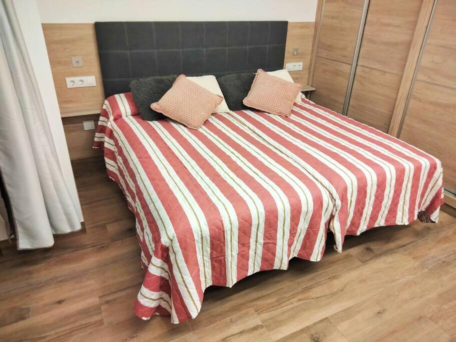 Loft La Calahorra Del Bere Con Posibilidad De Aparcamiento Pregunta Por El Pack Mas Amor Cordoba Dış mekan fotoğraf