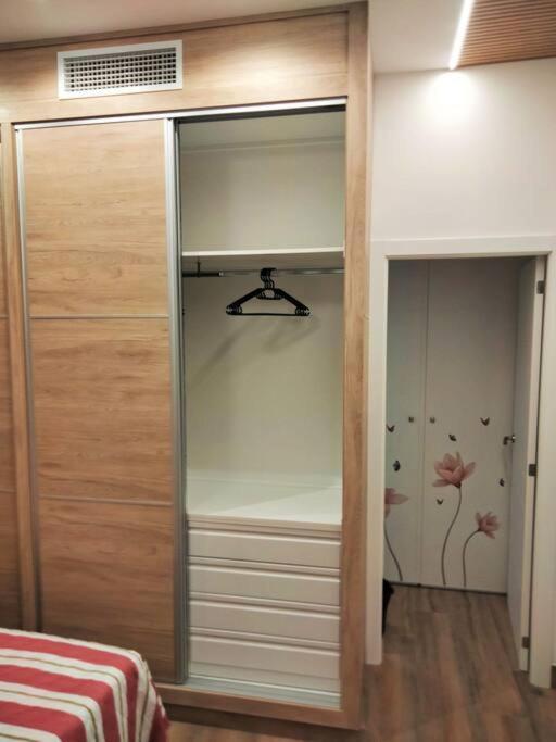 Loft La Calahorra Del Bere Con Posibilidad De Aparcamiento Pregunta Por El Pack Mas Amor Cordoba Dış mekan fotoğraf